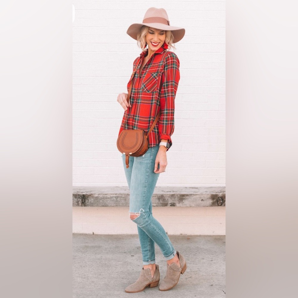 No Boundaries Red Plaid Button Down Shirt
